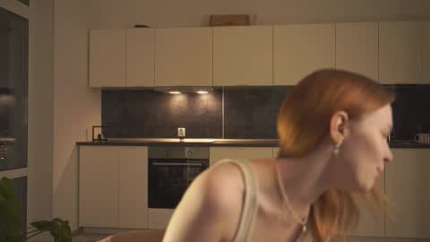 Molly online show from 11/03/25, 04:08