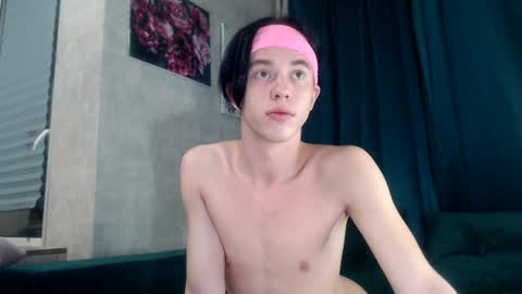 Snapshot of jerrybomb_ chatting on 12/04/24, 05:05 Jerrybomb online show from 12/04/24, 05:05