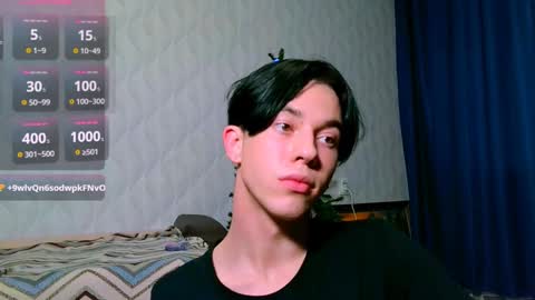 Snapshot of jerrybomb_ chatting on 01/21/25, 06:11 Jerrybomb online show from 01/21/25, 06:11