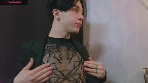 Snapshot of jerrybomb_ chatting on 02/03/25, 07:42 Jerrybomb online show from 02/03/25, 07:42