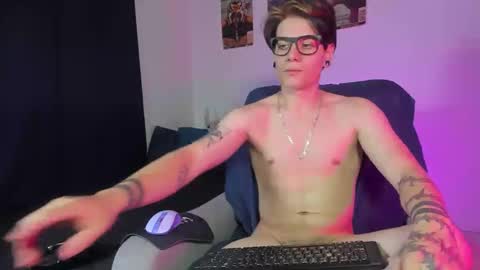 Angelo online show from 09/25/25, 01:09