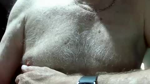 Snapshot of jerrynfla chatting on 02/10/25, 09:58 jerrynfla online show from 02/10/25, 09:58