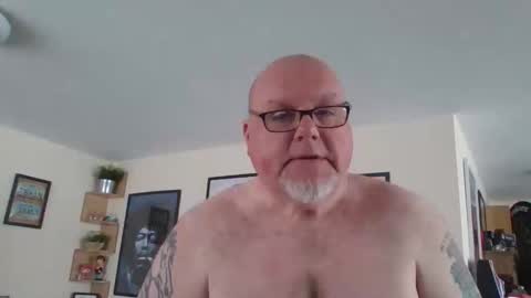 Harry online show from 04/08/26, 10:04