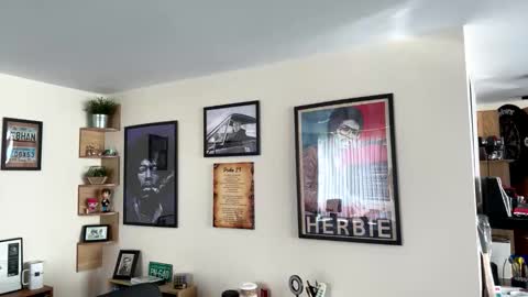 Harry online show from 04/16/26, 08:26