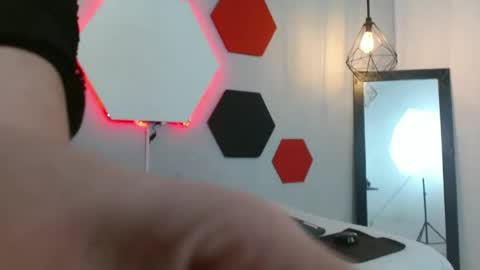 sofi online show from 02/13/25, 08:48