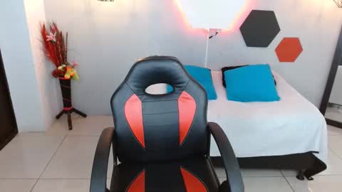 sofi online show from 02/25/25, 12:58