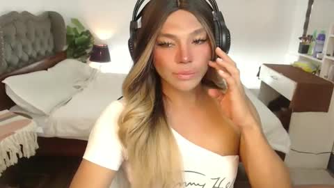 jesie_hot69 online show from 02/24/25, 04:26