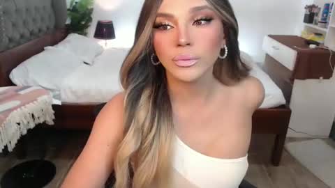 jesie_hot69 online show from 03/12/25, 12:47