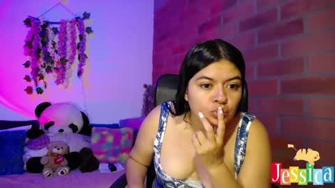 Snapshot of jesiica_bunny chatting on 11/06/25, 10:10 Jessi online show from 11/06/25, 10:10