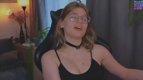 Snapshot of jess0e9 chatting on 05/21/26, 02:57 JessieVibes online show from 05/21/26, 02:57