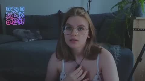 Snapshot of jess0e9 chatting on 07/10/26, 03:36 JessieVibes online show from 07/10/26, 03:36