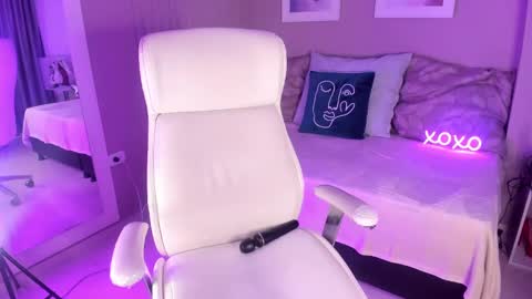 Jessie online show from 03/03/25, 08:54