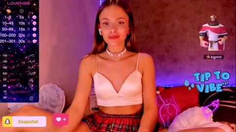 Snapshot of jess_kahawaty chatting on 02/13/25, 08:55 Jess online show from 02/13/25, 08:55