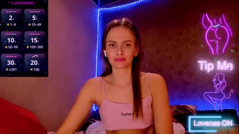 Snapshot of jess_kahawaty chatting on 03/07/25, 09:38 Jess online show from 03/07/25, 09:38