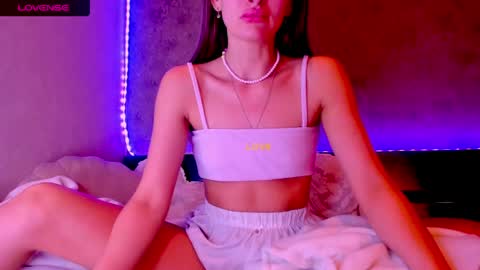 Jess online show from 04/01/26, 11:11