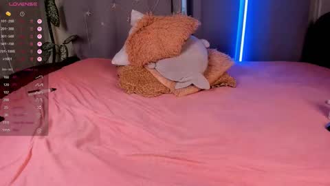 Snapshot of jess_lui chatting on 10/03/25, 03:47 Jess online show from 10/03/25, 03:47