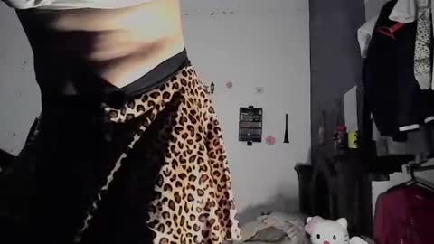 Snapshot of jess_sweett chatting on 12/08/24, 07:37 Jessica online show from 12/08/24, 07:37