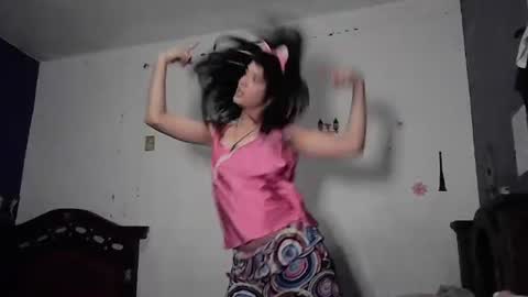 Snapshot of jess_sweett chatting on 01/07/25, 05:01 Jessica online show from 01/07/25, 05:01