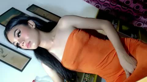 Snapshot of jessalicious1 chatting on 02/14/25, 09:34 jessalicious1 online show from 02/14/25, 09:34