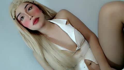 jessalicious1 online show from 04/28/26, 11:37