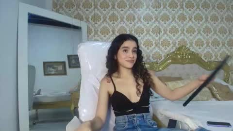 jessb_ online show from 11/08/25, 08:07