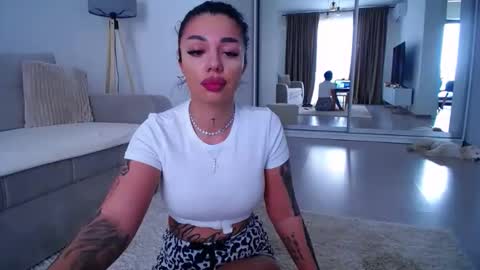 Jess online show from 05/05/26, 09:50