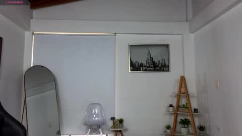 bella  adams online show from 09/14/25, 11:53