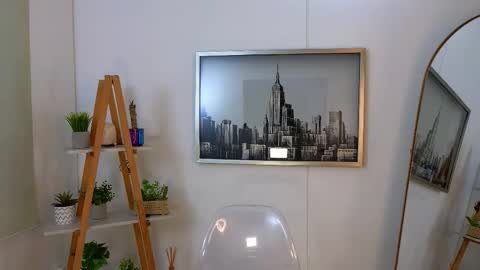 bella  adams online show from 02/18/26, 10:00