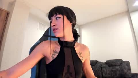 jessi_lemus online show from 12/22/25, 07:11