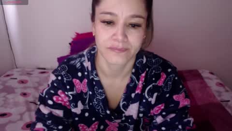 jessica online show from 12/20/24, 01:43