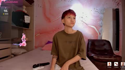 Snapshot of jessi_rossee chatting on 02/19/26, 08:27 Jessi online show from 02/19/26, 08:27