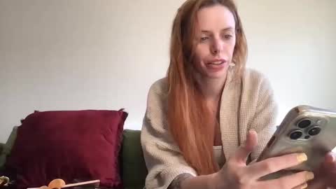 Jessica Aaren online show from 04/04/26, 05:32
