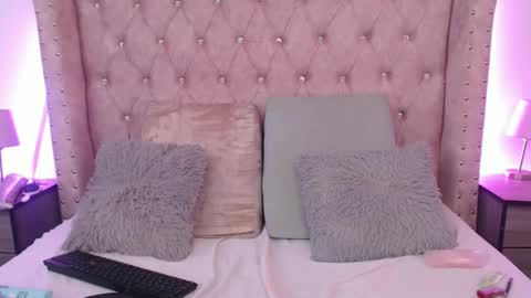 Jessica  online show from 12/13/24, 08:15