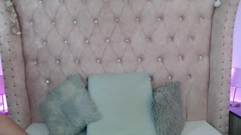 Jessica  online show from 10/16/25, 03:02