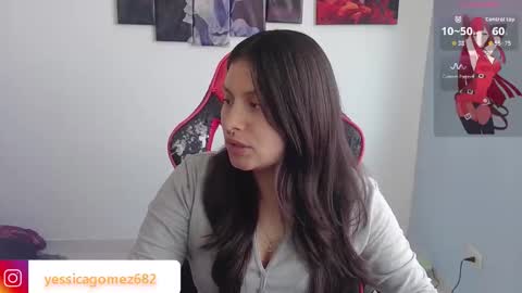Jessica gomez online show from 09/28/25, 08:36