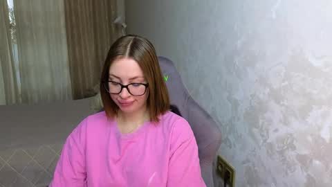 Jessy online show from 10/22/25, 06:35