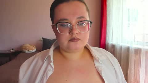 Natalia online show from 05/16/26, 06:43
