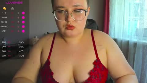 Natalia online show from 05/16/26, 10:36