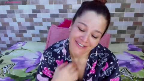 jessimodel independient online show from 06/03/26, 01:14