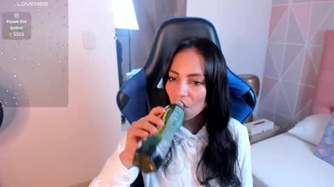 jessica_taylor_22 online show from 01/21/25, 07:28