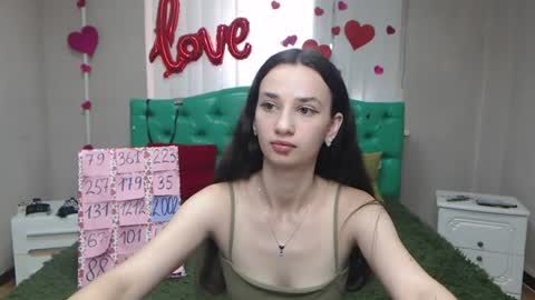 JessicaBreez online show from 07/06/26, 05:04