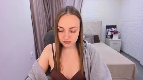 JESSICA online show from 12/19/24, 05:18