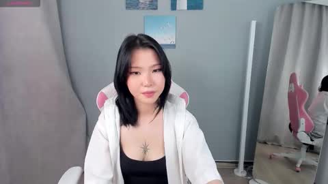 Snapshot of jessicapinkman chatting on 11/06/25, 03:46 Your tender Jessica online show from 11/06/25, 03:46