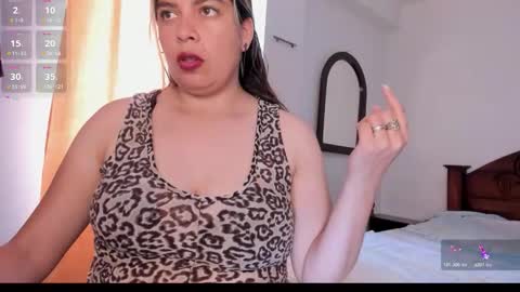 jessica online show from 01/11/26, 05:40