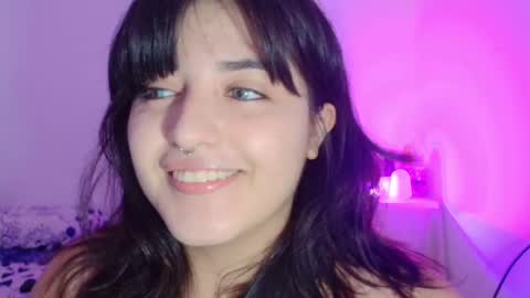 Snapshot of jessicared18 chatting on 09/30/25, 11:59 jessicared18 online show from 09/30/25, 11:59