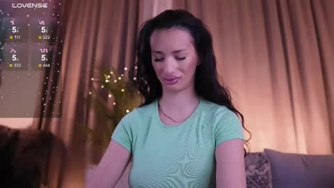 Jess online show from 03/22/26, 04:27