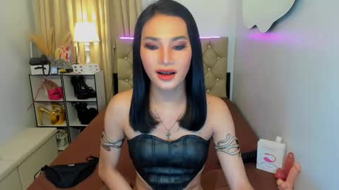 Snapshot of jessie_empress chatting on 03/01/25, 10:10 Your naughty Jessie online show from 03/01/25, 10:10