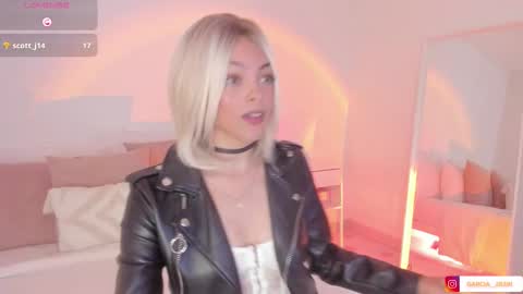 Snapshot of jessie_garcia chatting on 10/31/25, 02:12 IG GARCIA 28391 online show from 10/31/25, 02:12