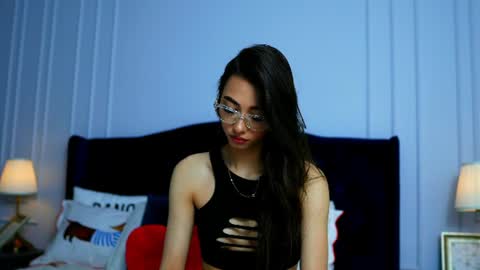 Jessie online show from 06/25/26, 04:34