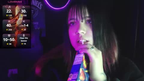 Snapshot of jessie_wild chatting on 10/04/25, 05:16 jessie_wild online show from 10/04/25, 05:16